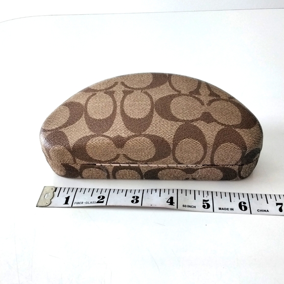 COACH Hard shell eyeglasses case, large - Picture 7 of 10